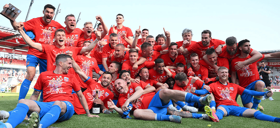 周日025德甲：奥格斯堡VS斯图加特 保级主场死守，欧冠区客队强攻抢分